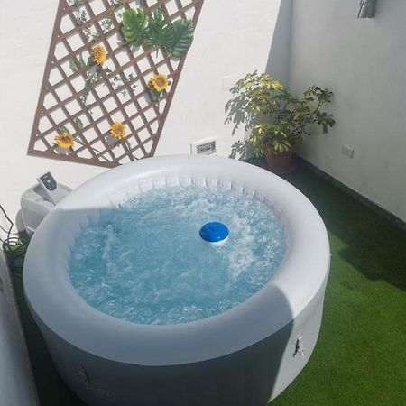 Chalet Con Jacuzzi Climatizado, Barbacoa Y Cerca De La Playa Abades  Luaran gambar